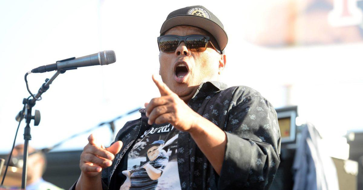 Ivan Neville live image