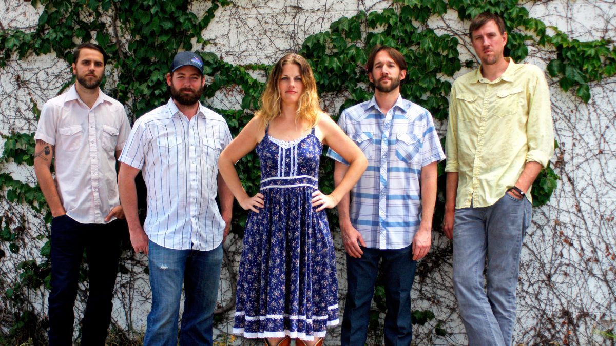 Dead Winter Carpenters