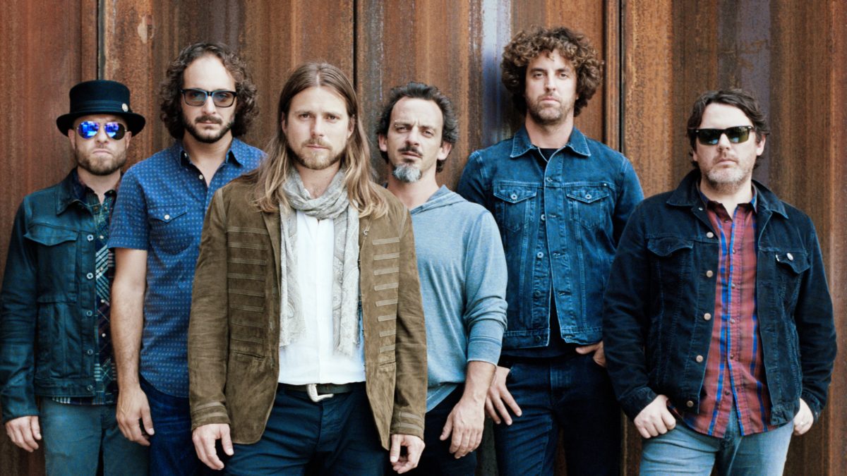 Lukas Nelson & Promise Of The Real And Sheryl Crow Share ‘Turn Off The News (Build A Garden)’ Single