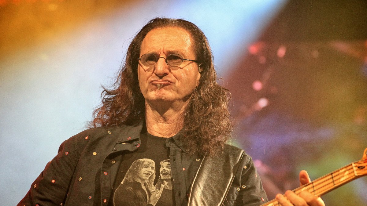 Rush Bassist Geddy Lee Discusses Toronto Blue Jays' Victory