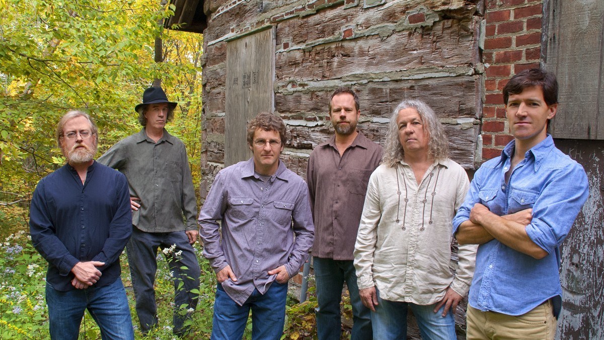 Railroad Earth Announces Horn-O-Plenty Getaway