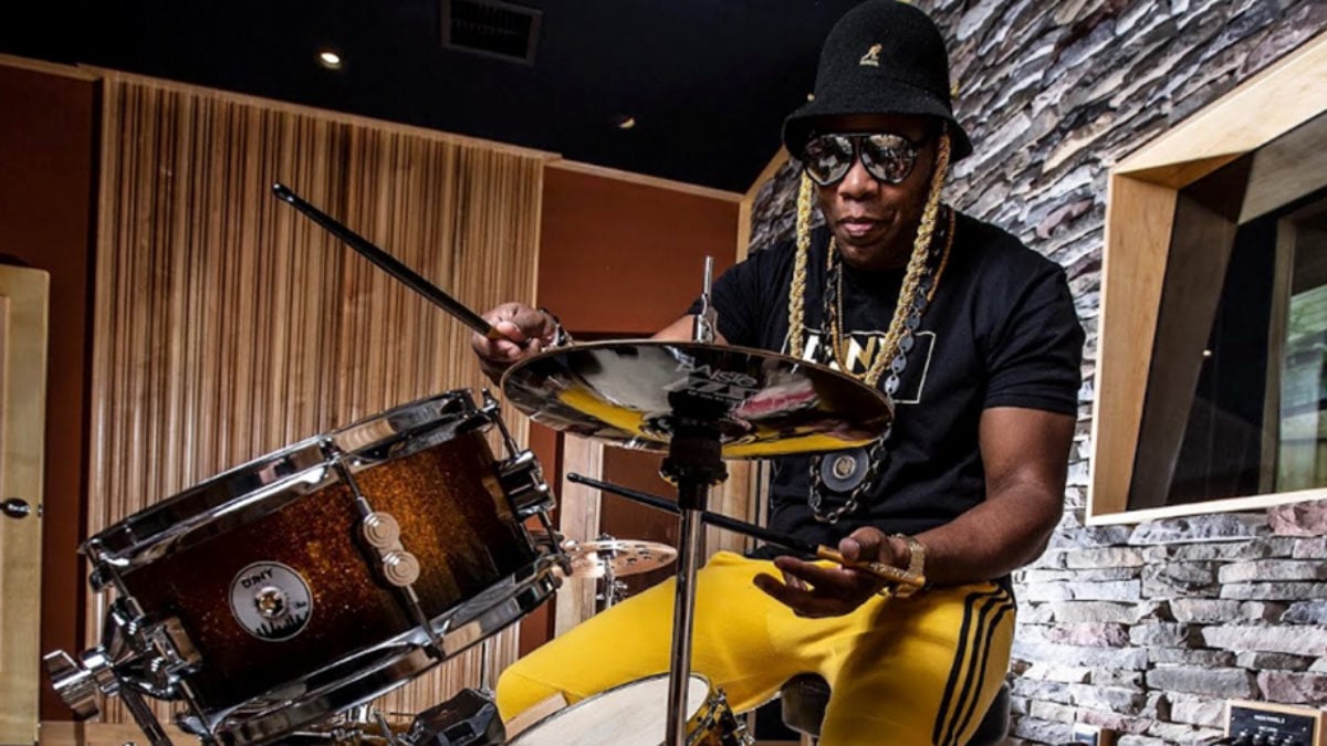 Daru Jones