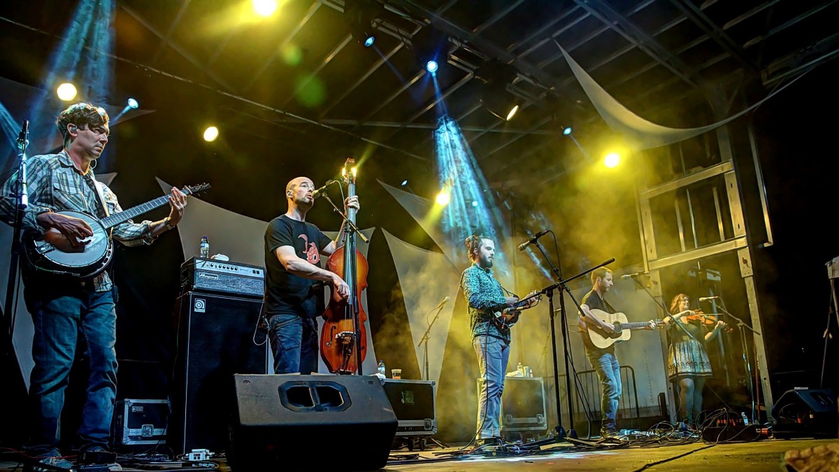 Yonder Mountain String Band, Greensky Bluegrass & Fruition Announce Red Rocks Webcast
