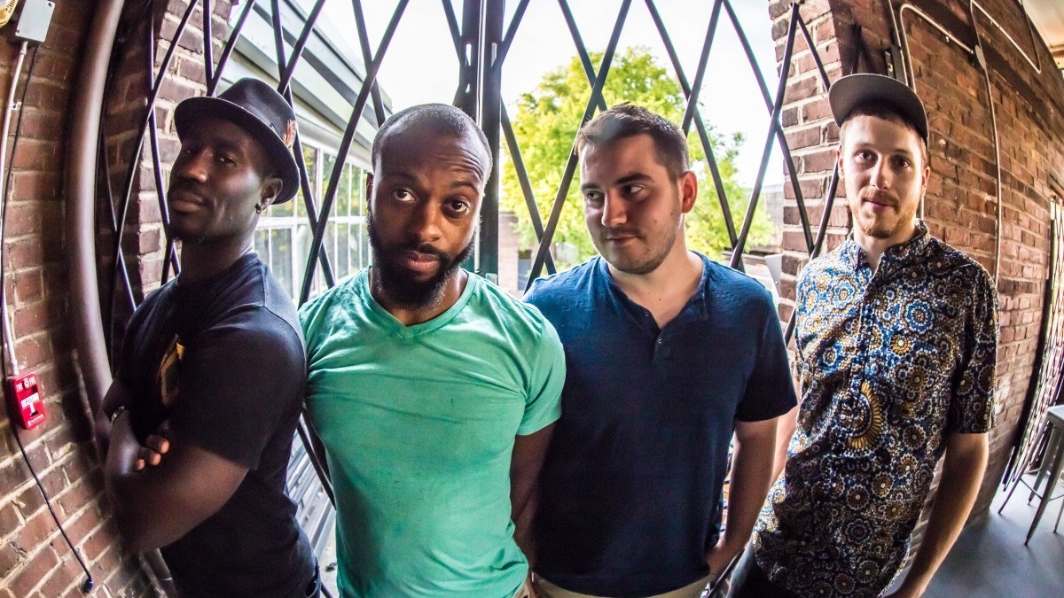 TAUK Announces New Album 'HEADROOM'