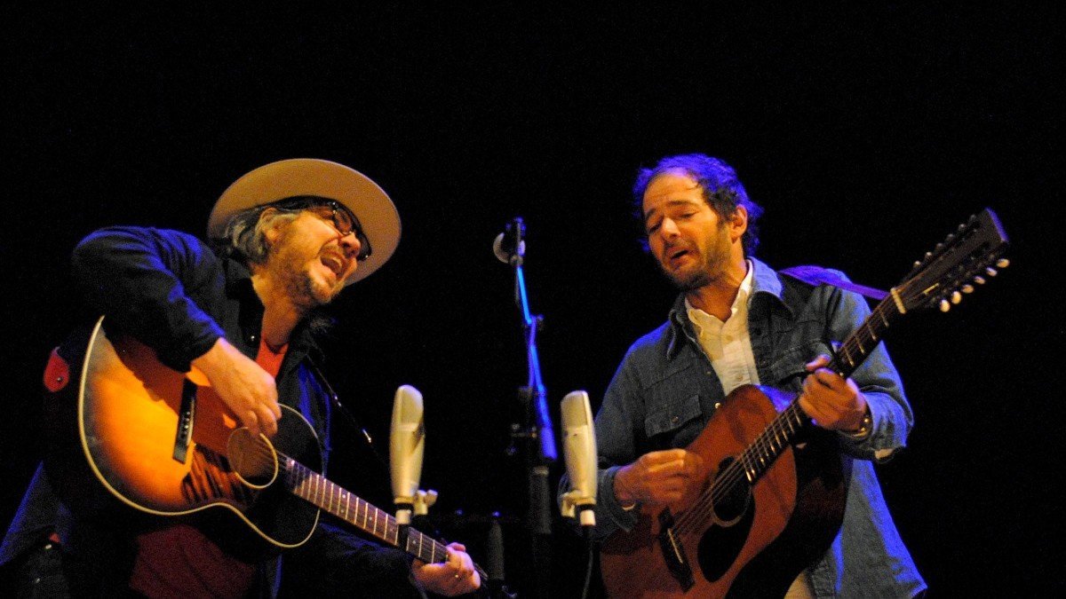 Wilco Goes Acoustic For 'Notorious' San Francisco Show