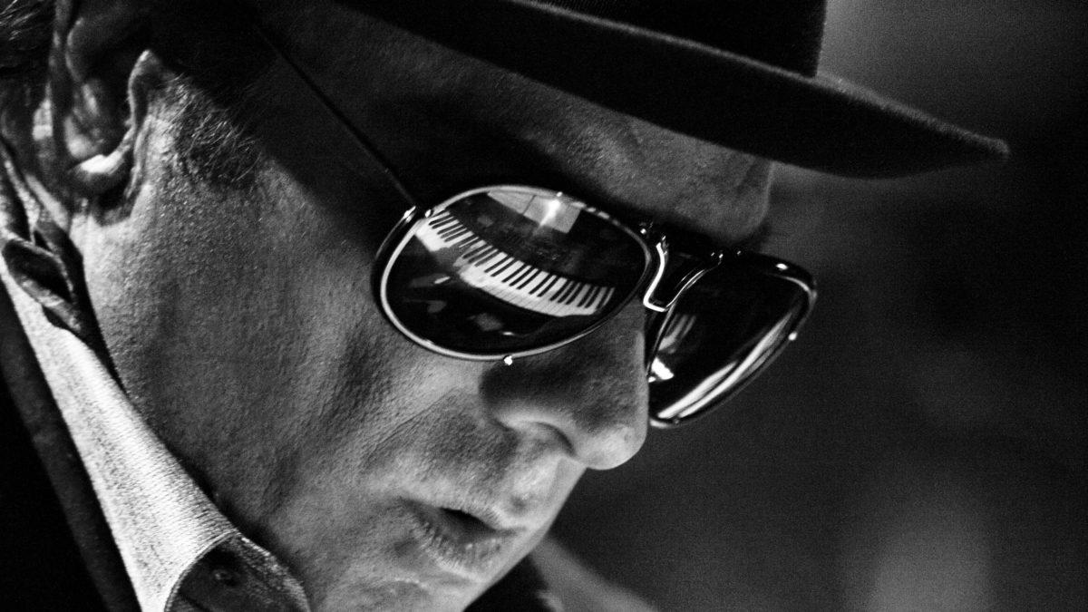 Van Morrison To Play Three U.S. Shows In January