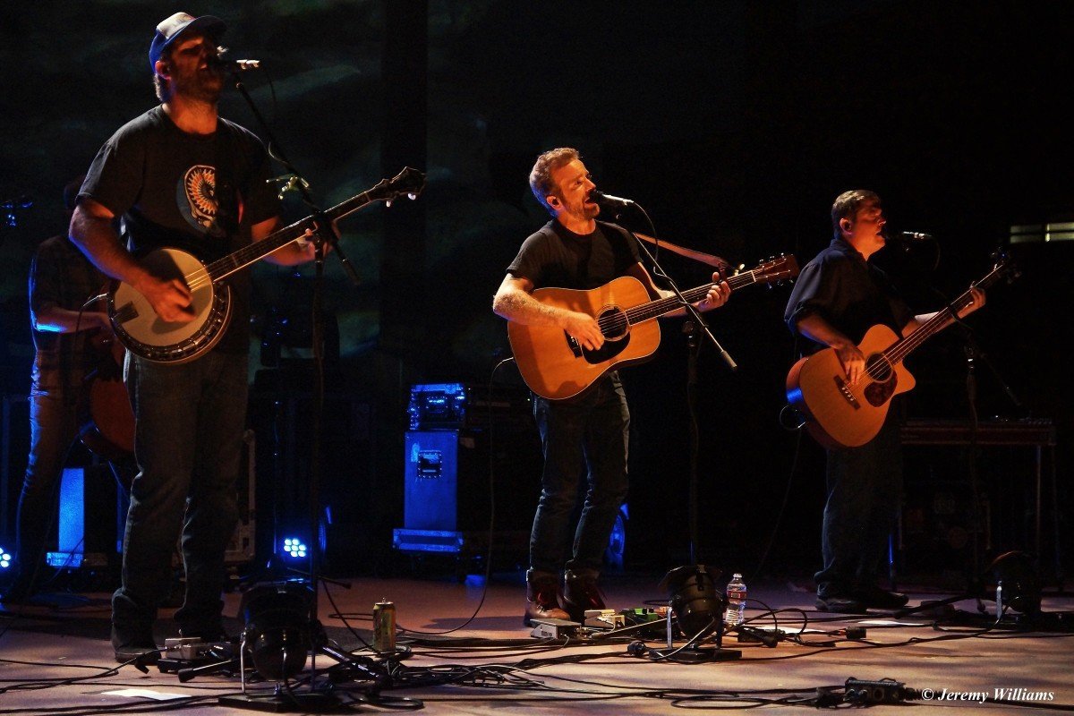 Trampled by Turtles 8-29-15 (7)