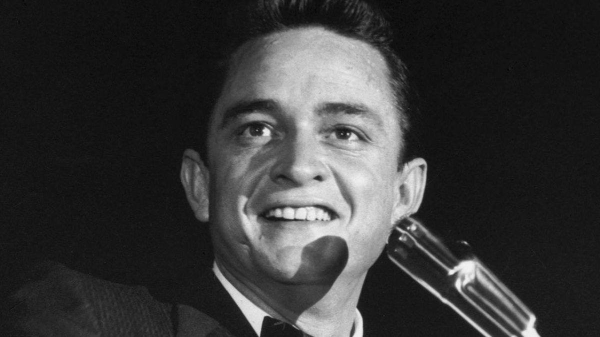 Remembering Johnny Cash: Performing At The Grand Ole Opry