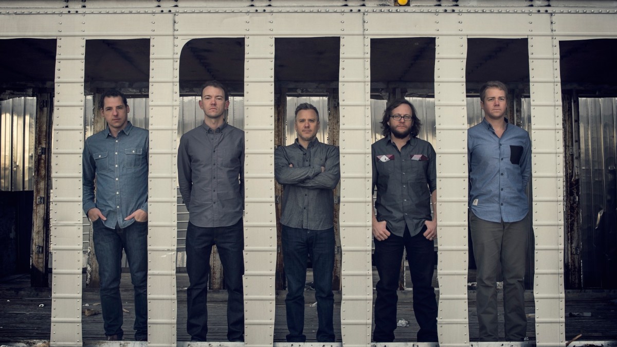 Full Show Audio: Infamous Stringdusters Cover Phish & Welcome Nicki Bluhm In Minneapolis