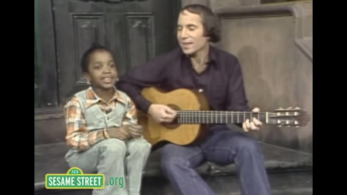 Paul Simon Visits Sesame Street In 1977