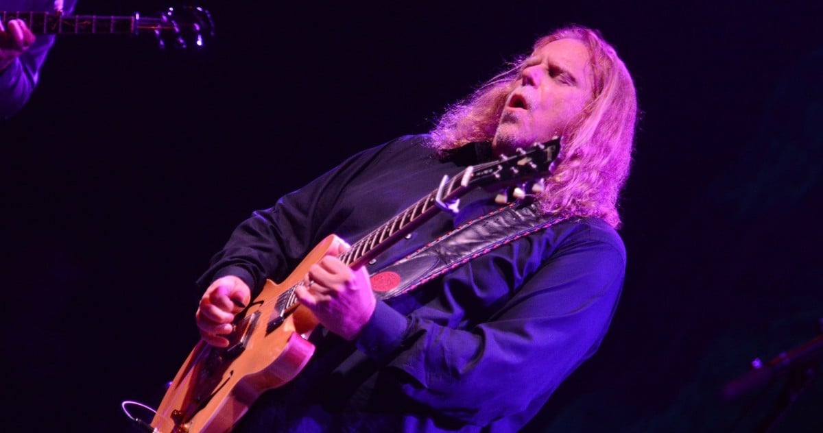 Warren Haynes Live Ashes & Dust Adam McCullough Crop 2