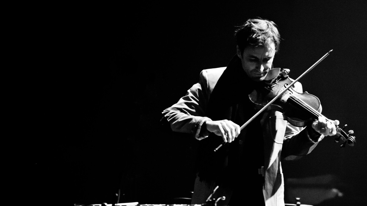Andrew Bird Announces World Tour