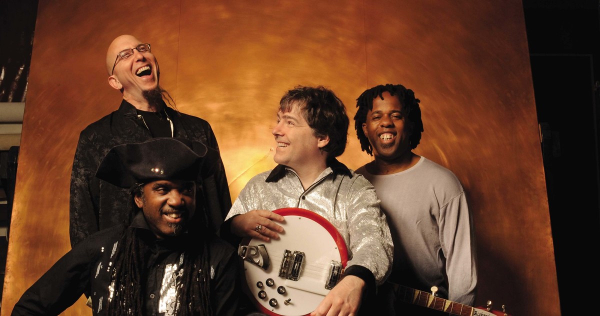 Bela Fleck and the Flecktones Press Image Crop 2