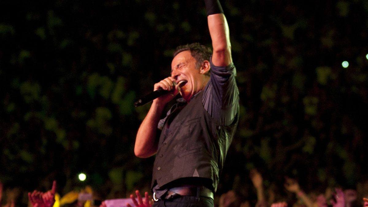 Happy Birthday Bruce Springsteen: Complete The Rising Tour Finale With Bob Dylan & Other Guests In 2003