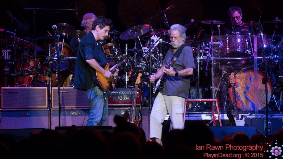 John Mayer Welcomes Bob Weir As Part Of 'Controlled Danger' Show With Dave Chappelle