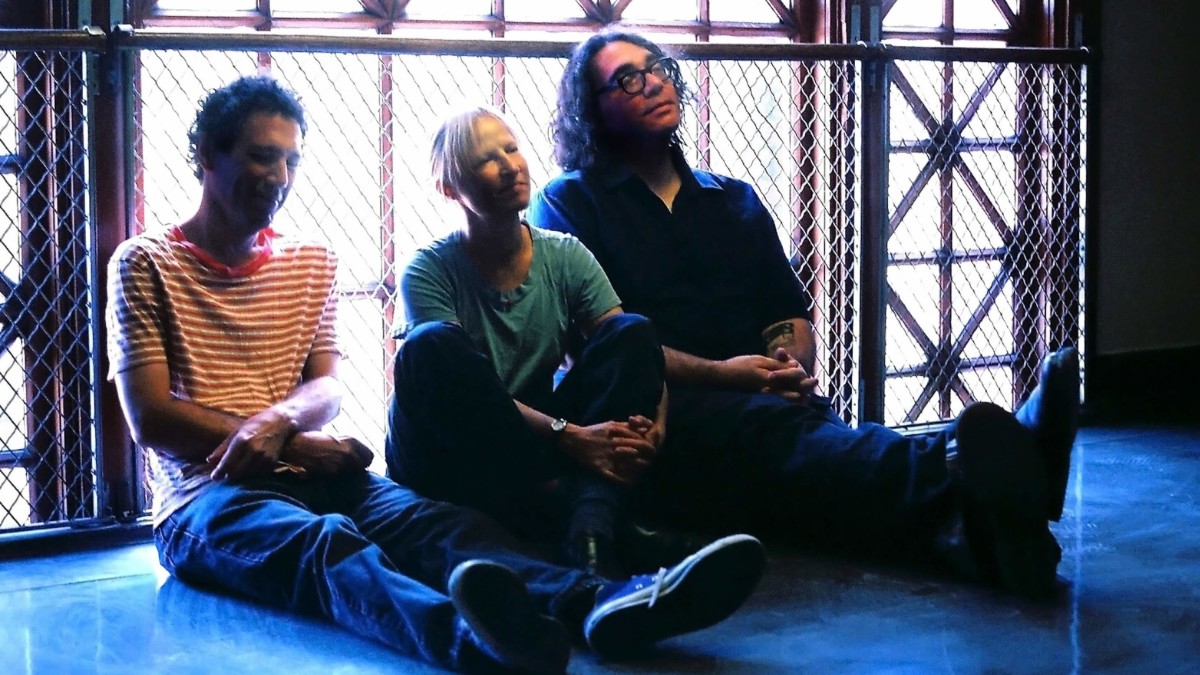 Yo La Tengo Extends North American Tour