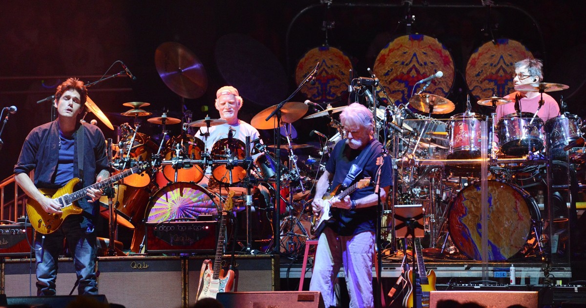 Dead & Company MSG Crop
