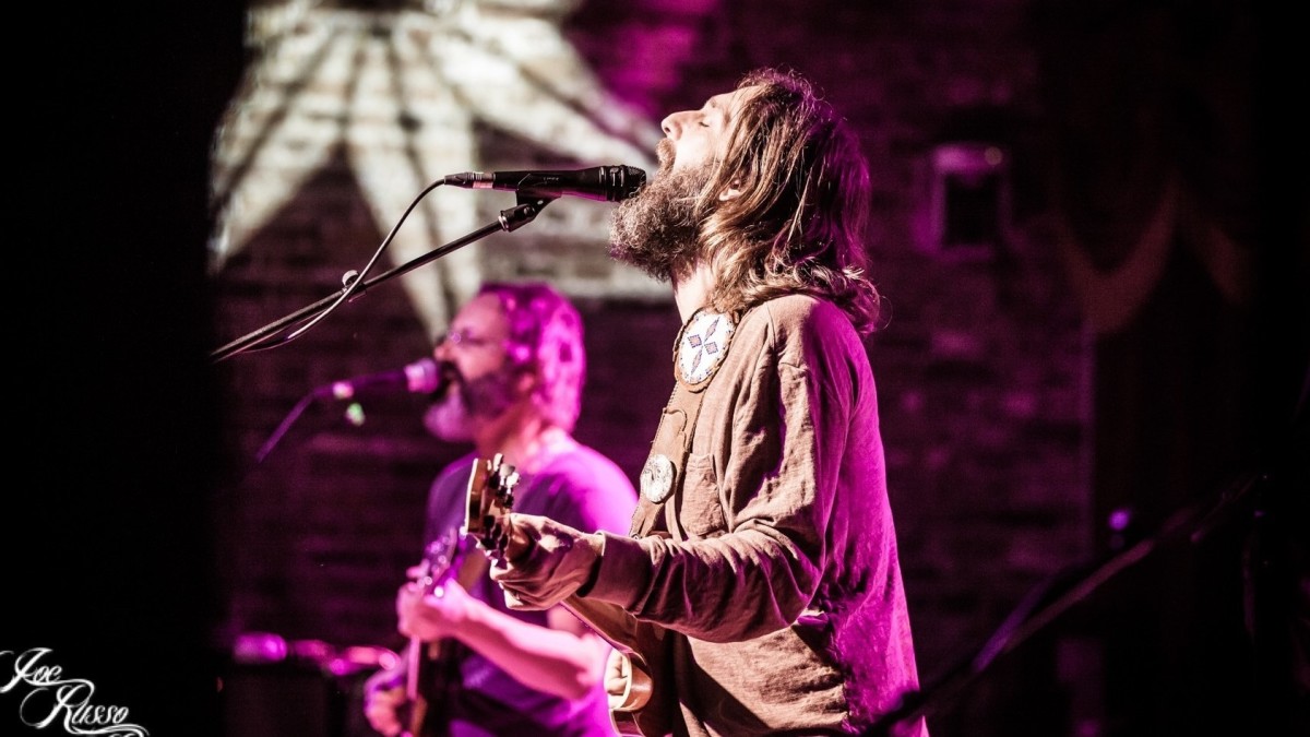 Chris Robinson Brotherhood Debuts New Original ‘Shadow Cosmos’