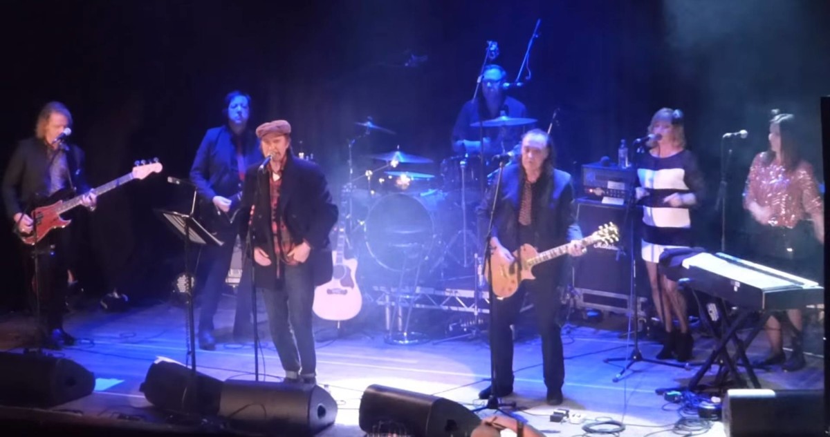 Ray and Dave Davies