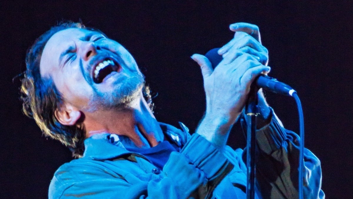 Happy Birthday Eddie Vedder: 'Forever Young'