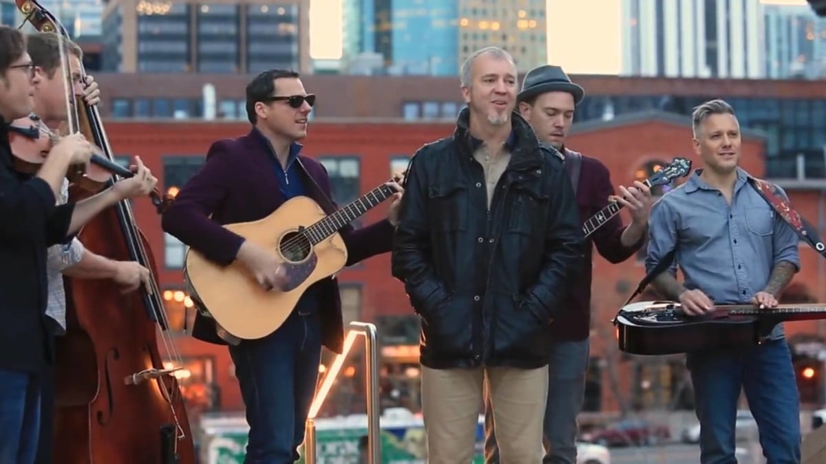 JJ Grey & Mofro, The Infamous Stringdusters & Fruition To Team At Red Rocks