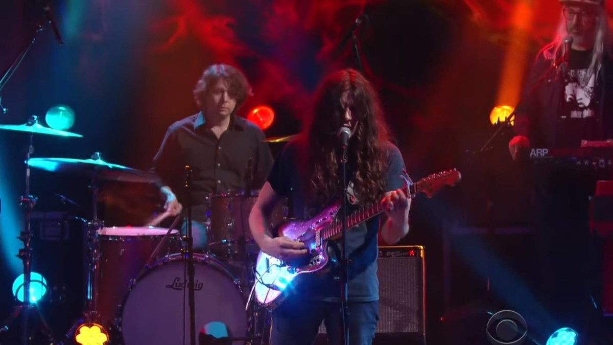 J Mascis Guests With Kurt Vile On 'Colbert'