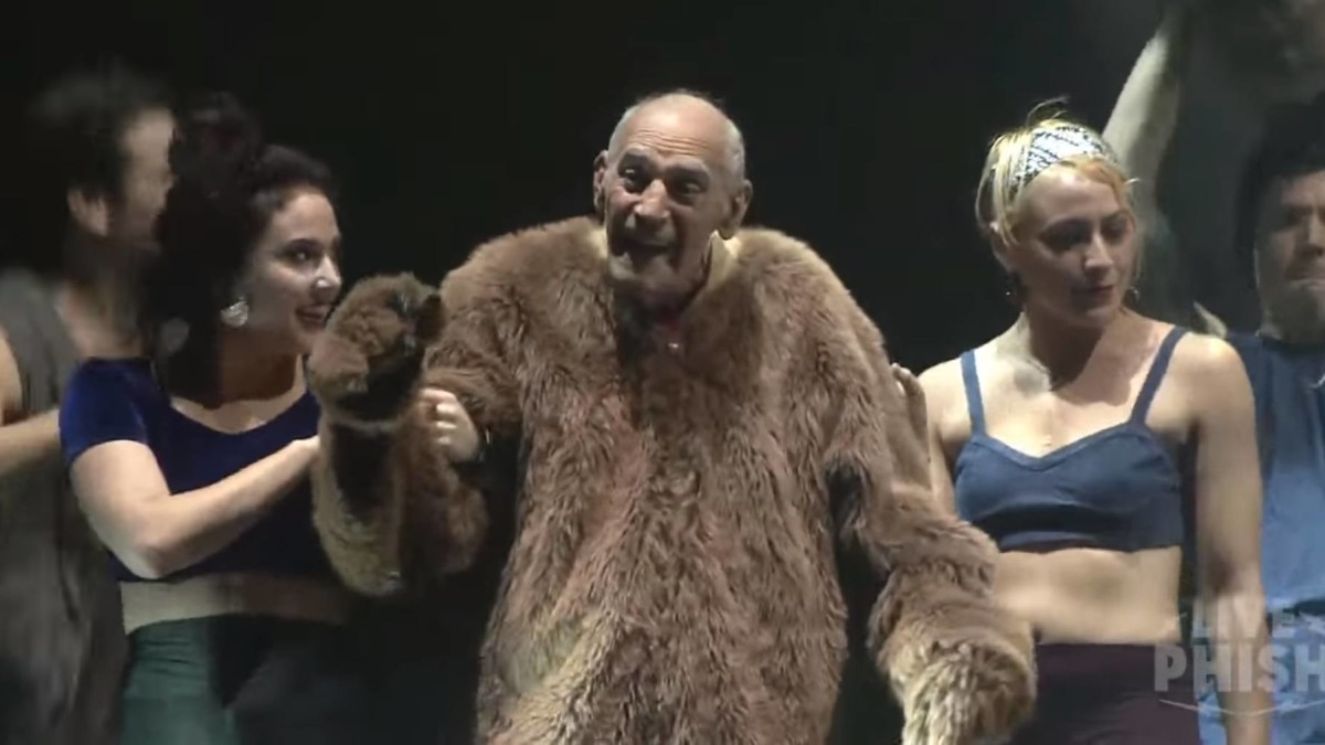 Remembering Abe Vigoda: Actor Guests With Phish In 2013