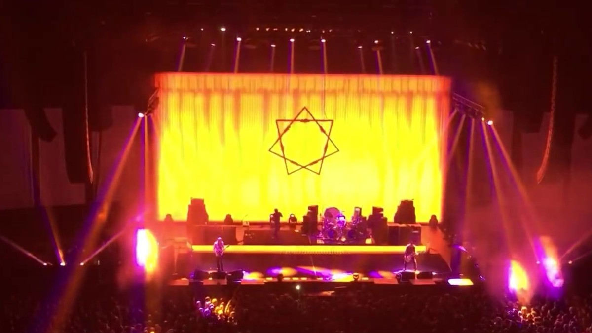 Tool Busts Out ‘Sweat’ In San Francisco