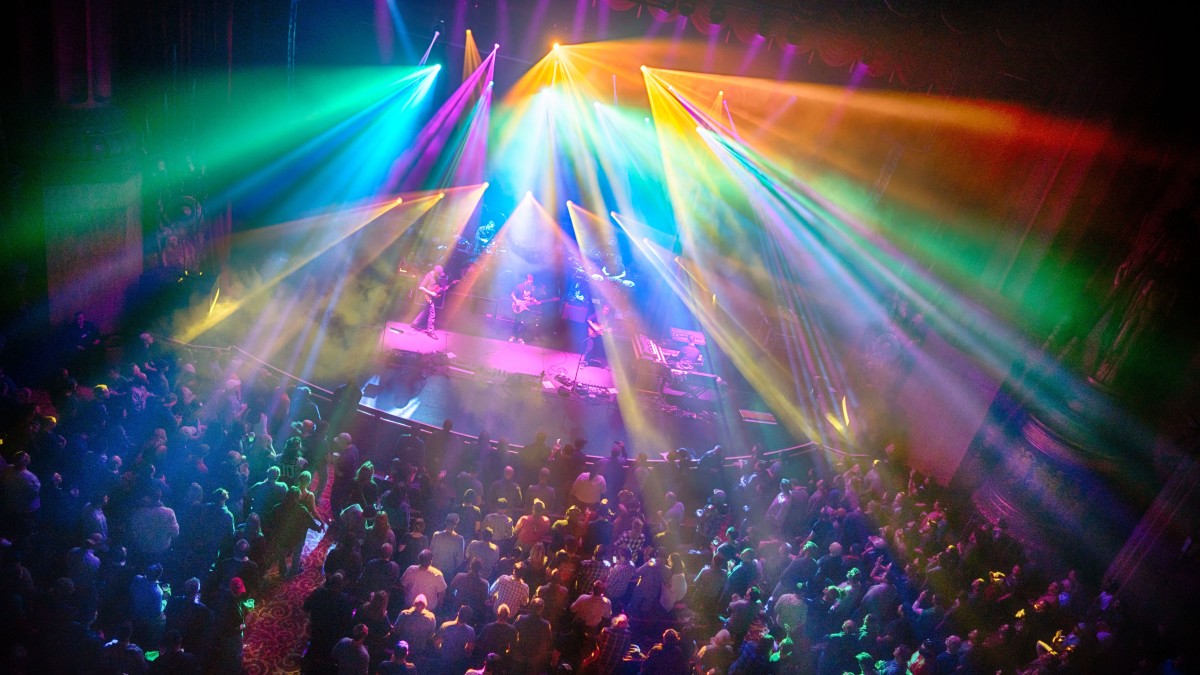 Photos & Setlist: Umphrey's McGee Bookends Night Two With Bust Outs