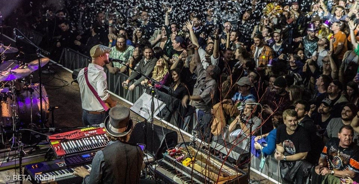 Joe Russo's Almost Dead NYE