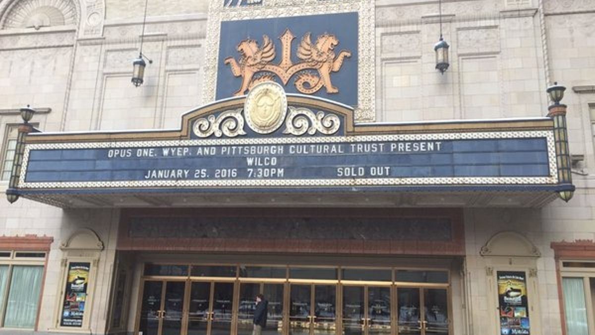 Wilco Kicks Off Winter Tour With 'Star Wars' In Pittsburgh