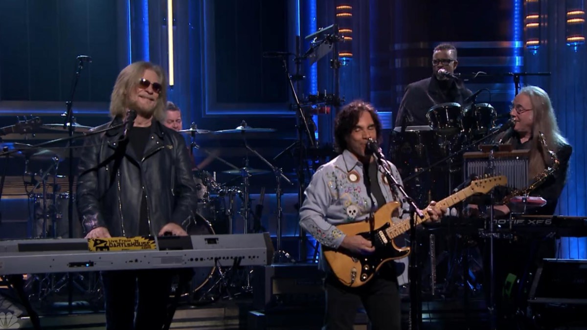Hall & Oates Appear On ‘The Tonight Show’