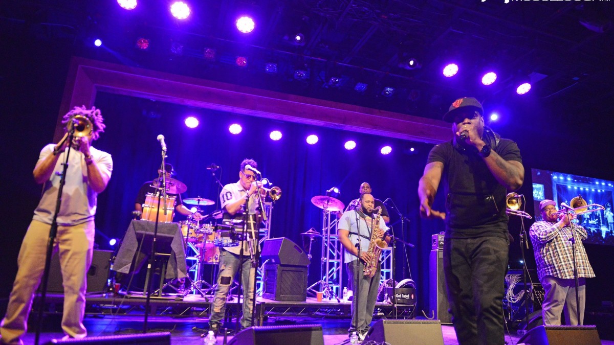 Photos & Videos: The Soul Rebels Team With Talib Kweli In Fairfield