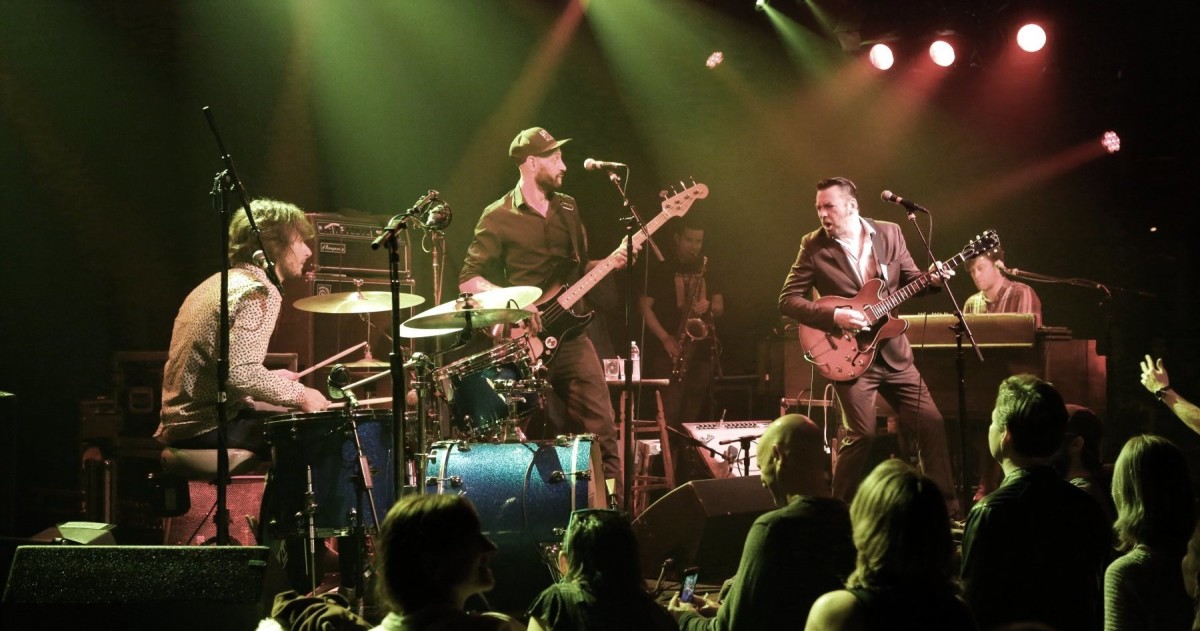 The New Mastersounds Indpendent Weiand Crop