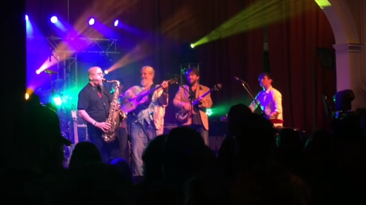 Guests, New Cover, ‘Euphoria’ & More At Leftover Salmon's Stanley Hotel First Night