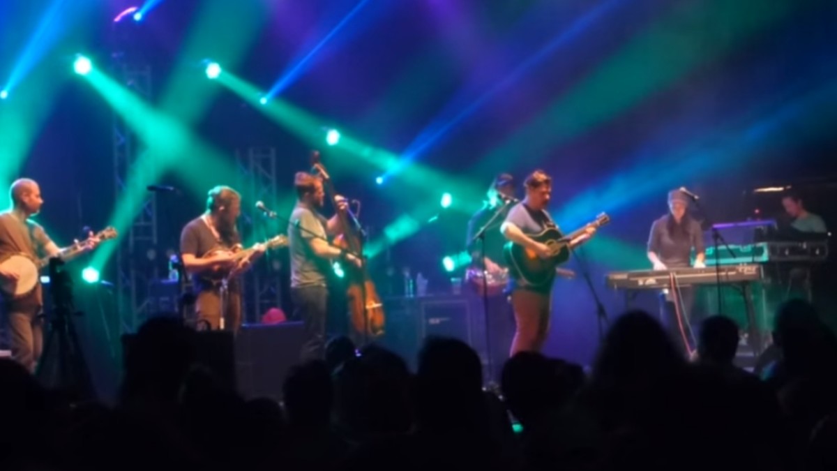 Video & Full Show Audio: Holly Bowling & Mimi Naja Join Greensky Bluegrass In Eugene