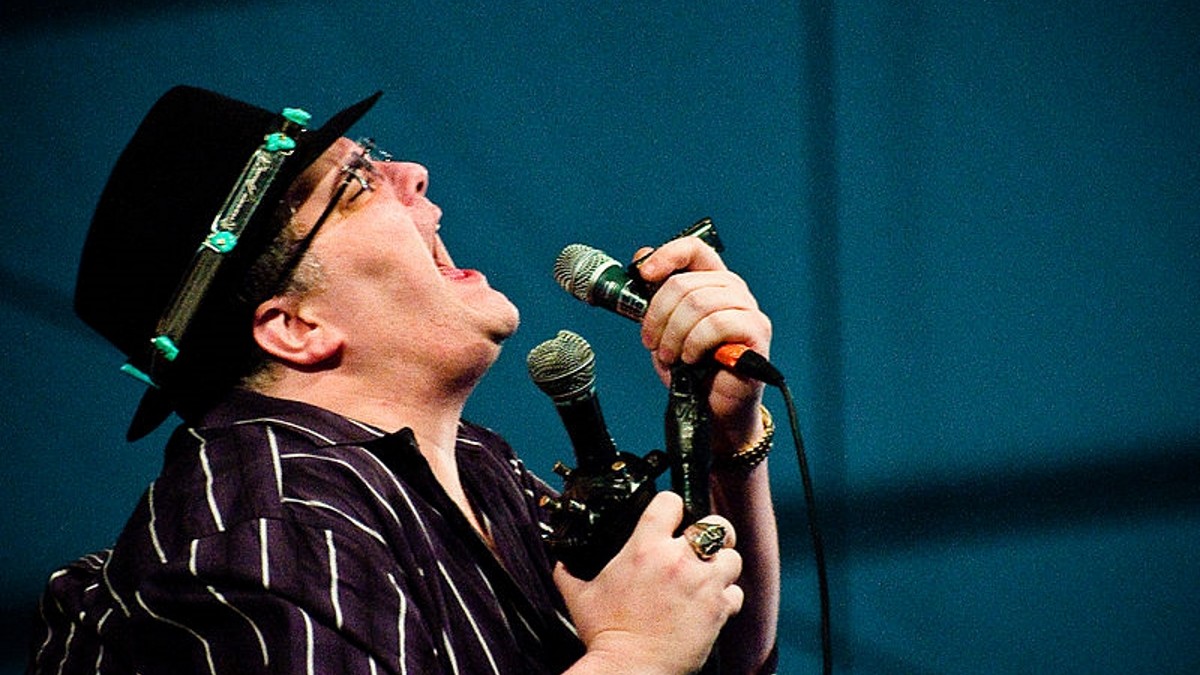John Popper Guests With Phish During 'M' Set On This Date In 1996