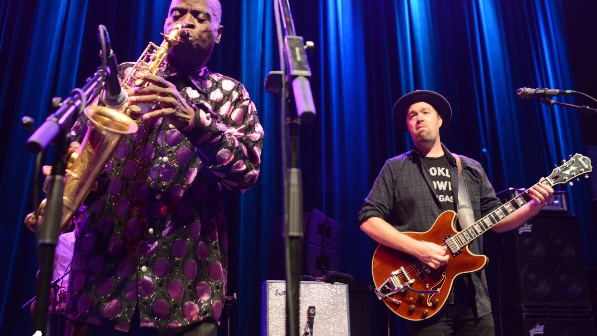 Photos & Videos: Fiya Fest Returns To Mardi Gras World In New Orleans