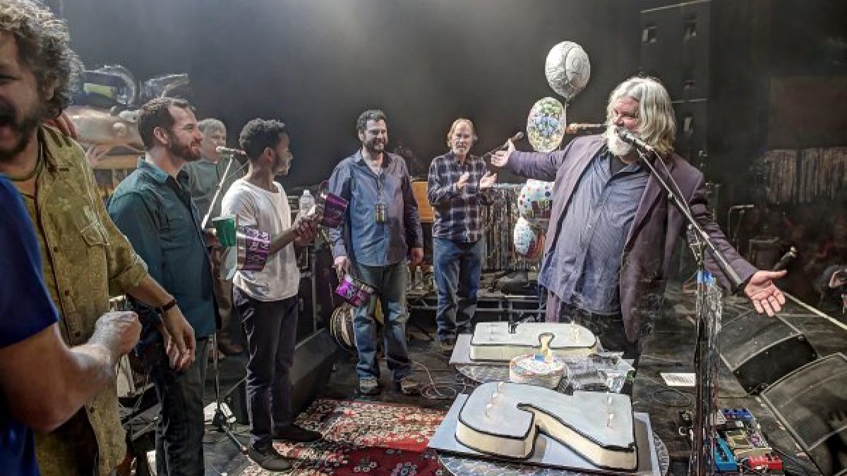 Leftover Salmon Celebrates 25th Anniversary In Chicago