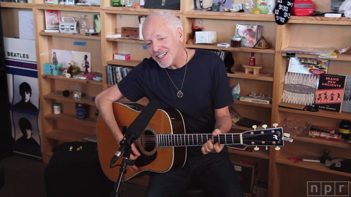 'Tiny Desk Concert' Comes Alive: Celebrate Peter Frampton's Birthday With 2016 Session