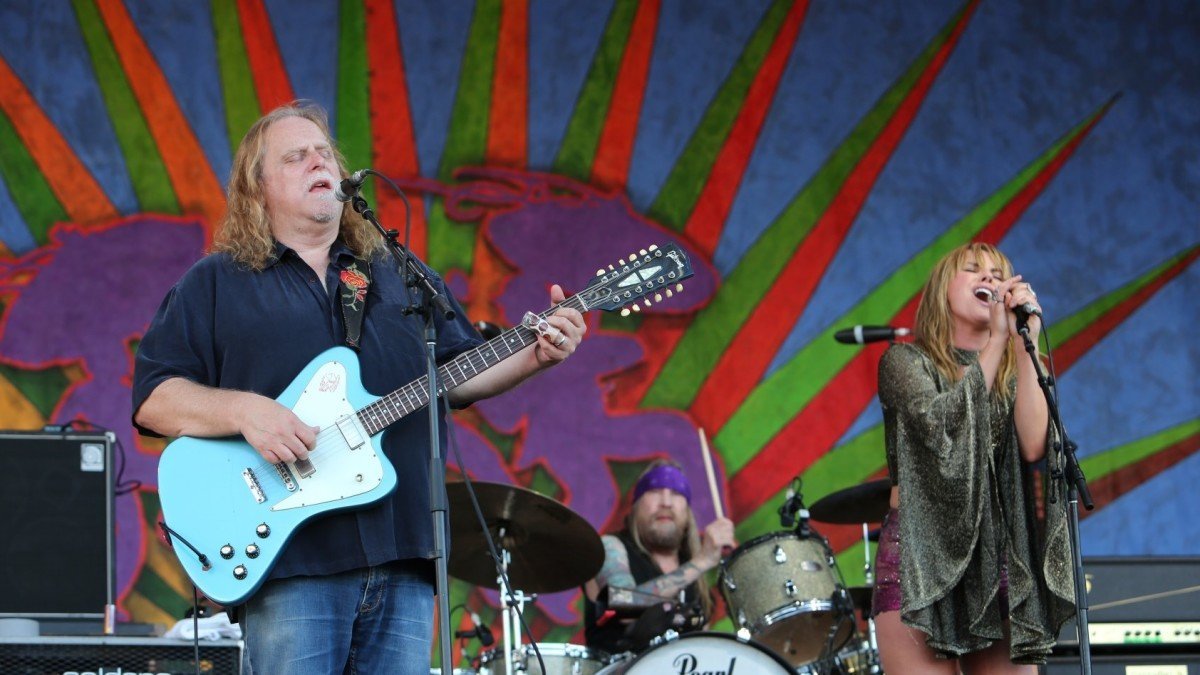 Warren Haynes, Grace Potter, Lettuce & More Aboard For Daze Between Concert In New Haven