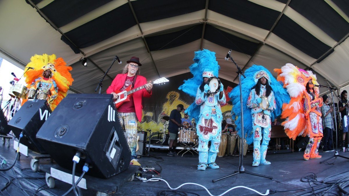 Photos & Videos: 2016 New Orleans Jazz & Heritage Festival - Day 2