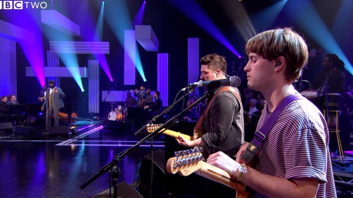 Gregory Porter, Mumford & Sons & More Honor Prince On ‘Jools Holland’