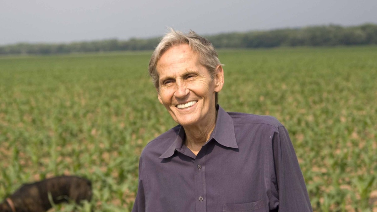 Remembering Levon Helm: The Band Appears On 'The Road' Television Series