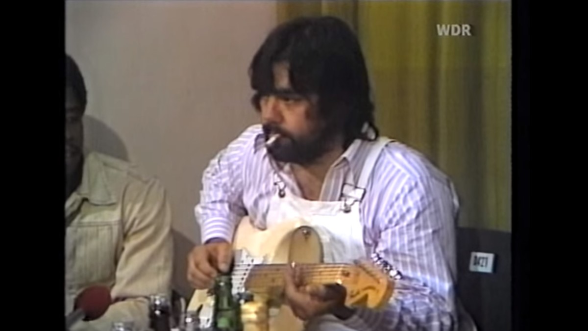 Happy Birthday Lowell George: Demonstrating His Technique On German TV
