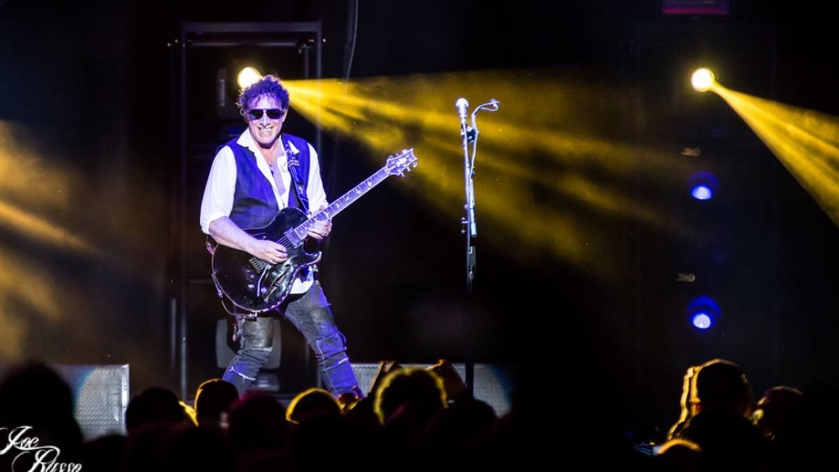 Neal Schon Wants More Santana Reunion Concerts