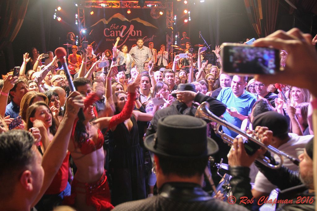 Photos Ozomatli Rocks The Canyon Club In Agoura Hills