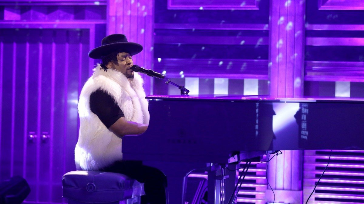 D'Angelo & Princess Honor Prince On 'The Tonight Show'