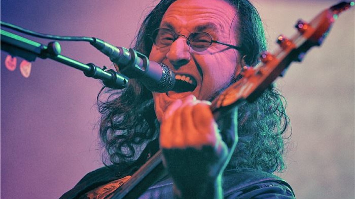 Rush Offers Live Debut & Bust Outs In Nebraska