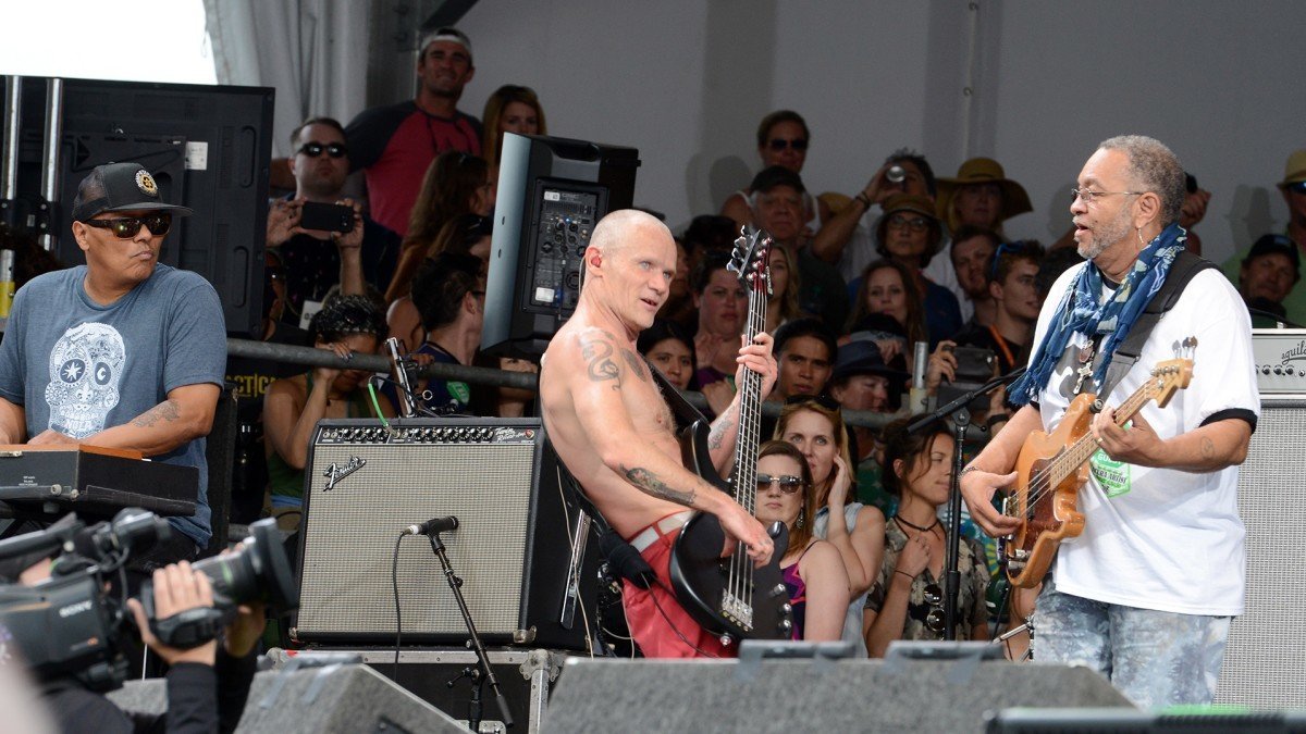Red Hot Chili Peppers Joined By New Orleans Legends At Jazz Fest